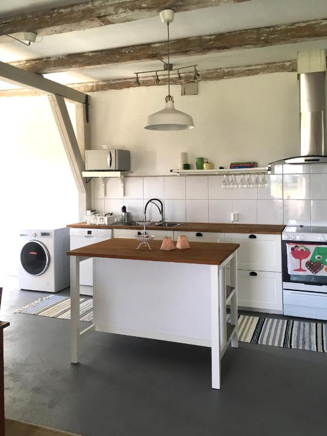 Villa Sandby B&B Borrby Ngoại thất bức ảnh