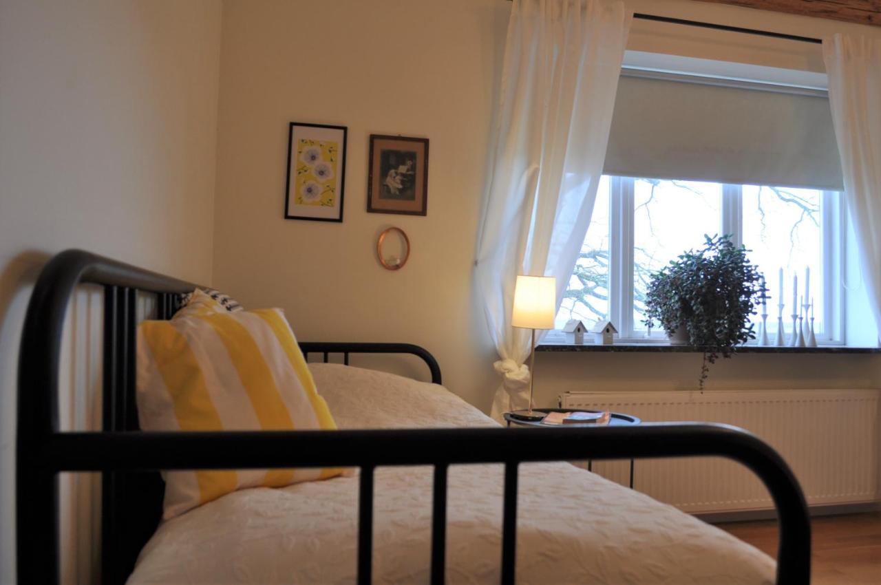 Villa Sandby B&B Borrby Ngoại thất bức ảnh