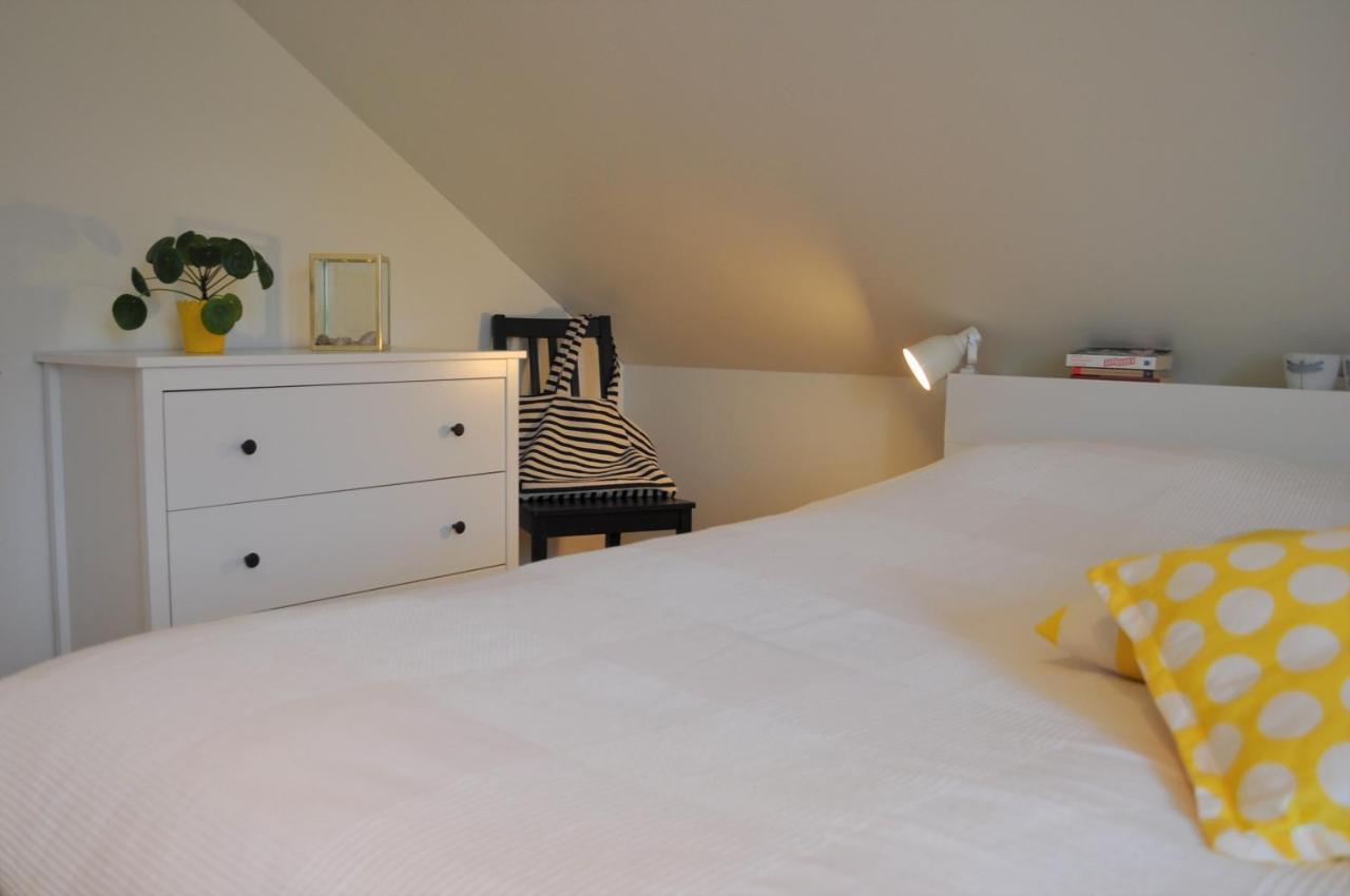 Villa Sandby B&B Borrby Ngoại thất bức ảnh